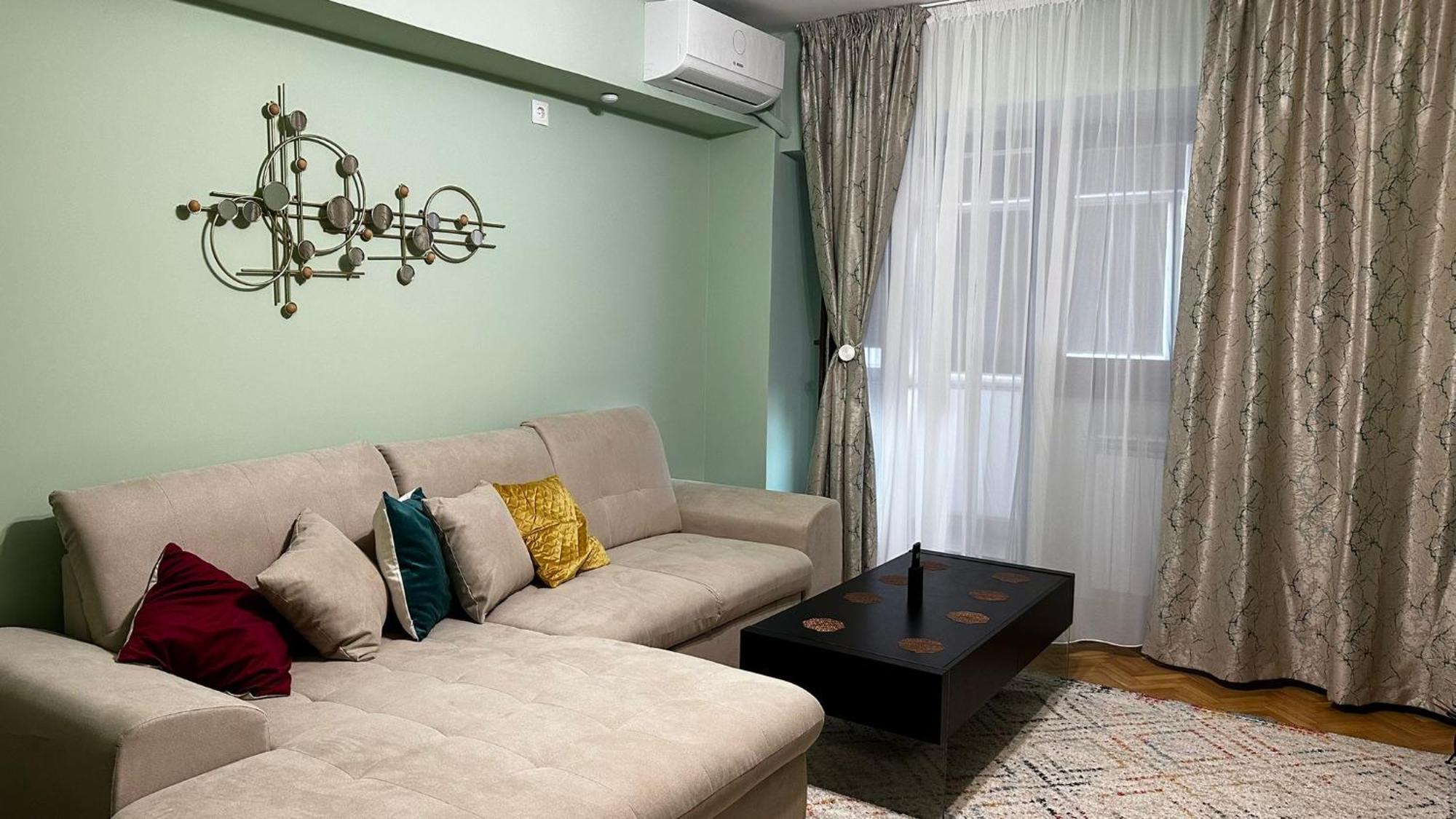 Sofiart Apartment Bukares Bagian luar foto