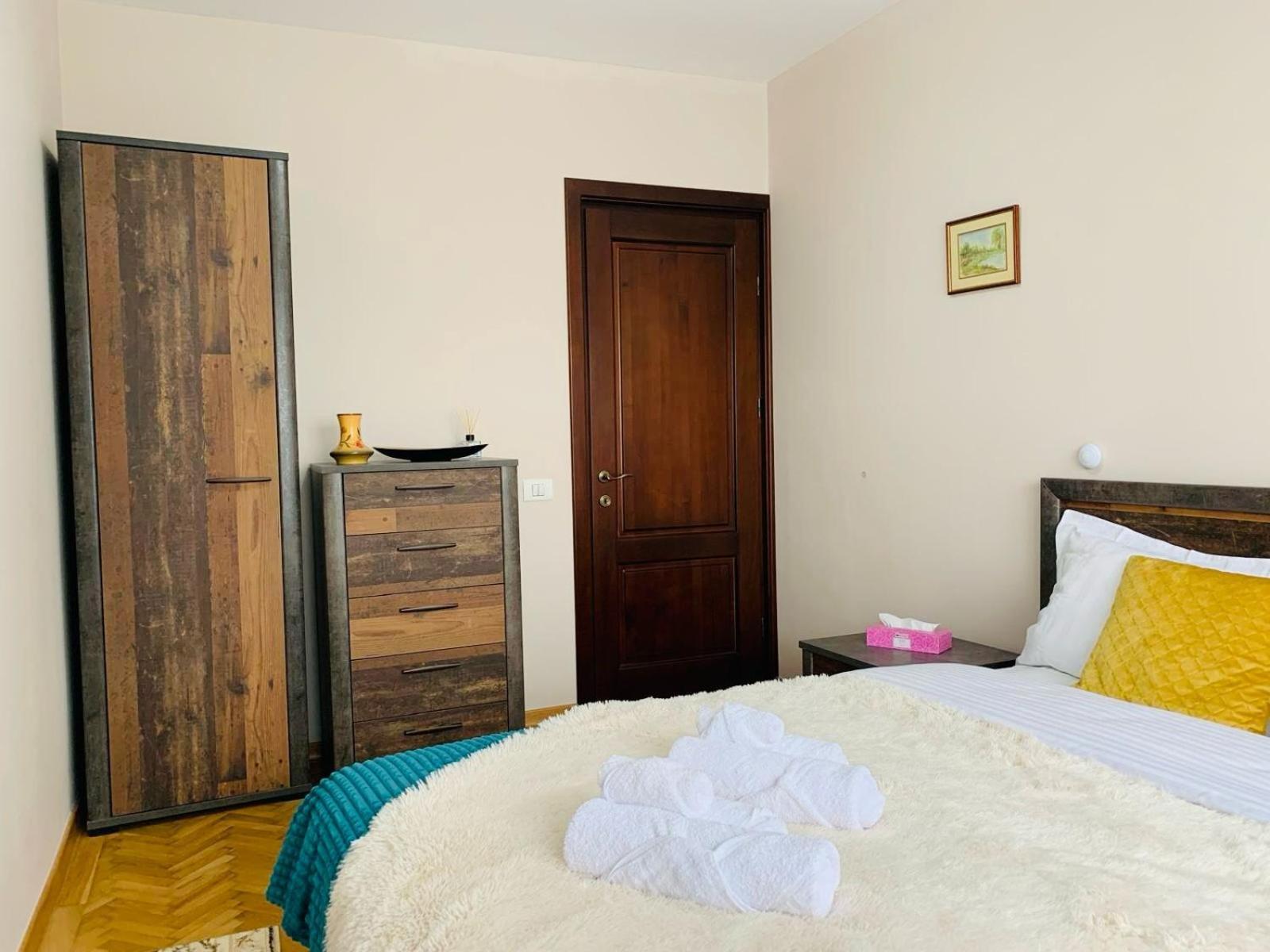 Sofiart Apartment Bukares Bagian luar foto