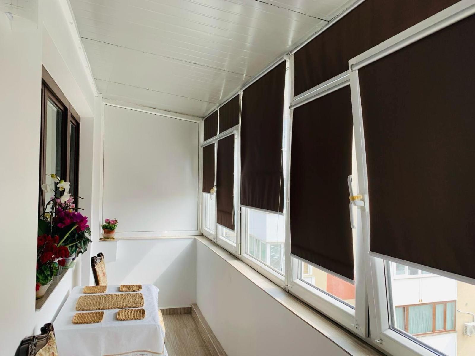 Sofiart Apartment Bukares Bagian luar foto