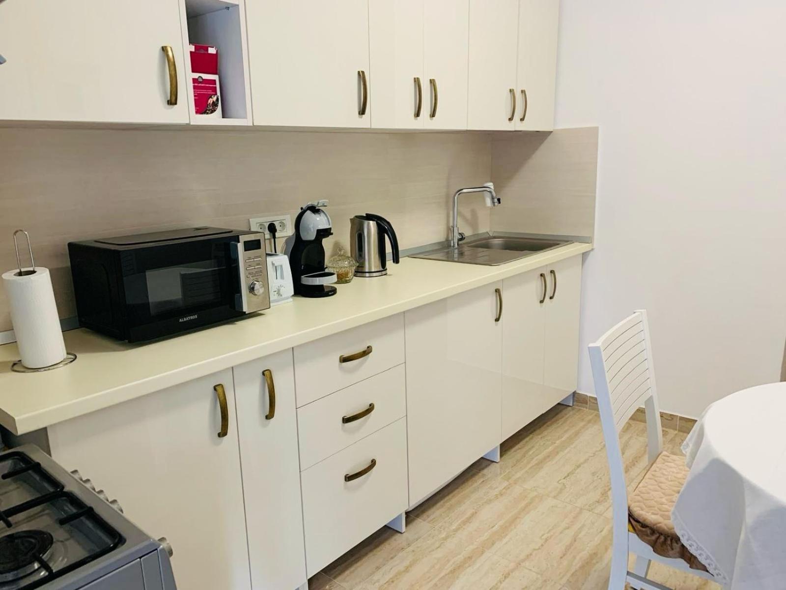 Sofiart Apartment Bukares Bagian luar foto
